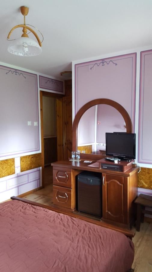 Отель Chuchura Family Hotel Копривштица